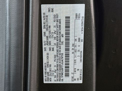 Used 2018 Ford Escape S image 12