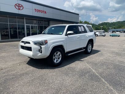 Used 2024 Toyota 4Runner SR5 Premium w/ Moonroof Package
