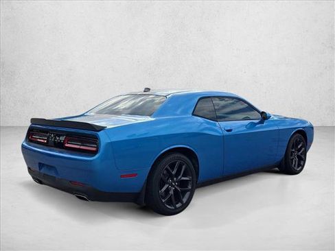 Used 2019 Dodge Challenger SXT w/ Blacktop Package RWD image 5