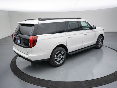 New 2026 Ford Expedition Max Active image 4