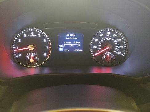 Used 2020 Kia Sorento LX FWD image 23