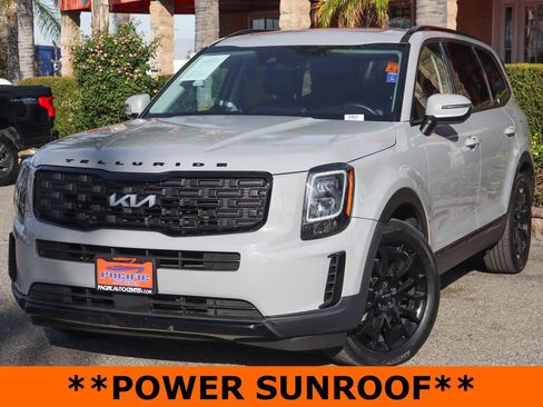 Used 2022 Kia Telluride EX w/ EX Premium Package image 4