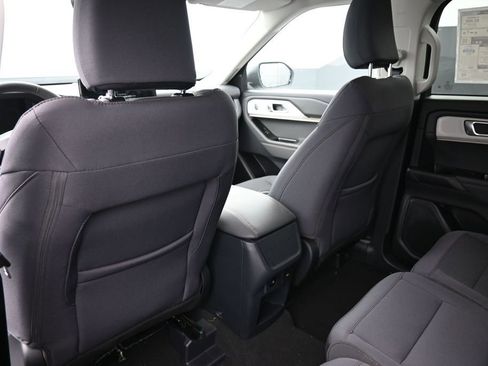 New 2026 Ford Explorer Active AWD/4WD image 21