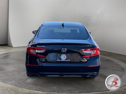 Used 2021 Honda Accord Sport image 6