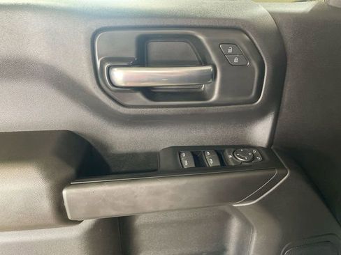 Used 2025 Chevrolet Silverado 1500 Custom Trail Boss AWD/4WD image 13