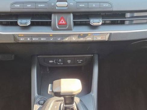 Used 2025 Kia K4 LXS image 30