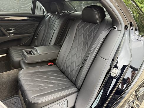 Used 2016 Bentley Flying Spur V8 AWD/4WD image 24