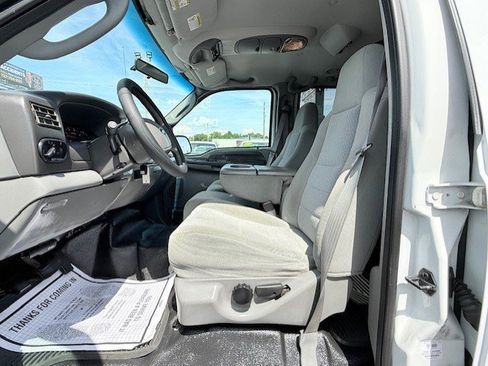 Used 2003 Ford Excursion XLT AWD/4WD image 13