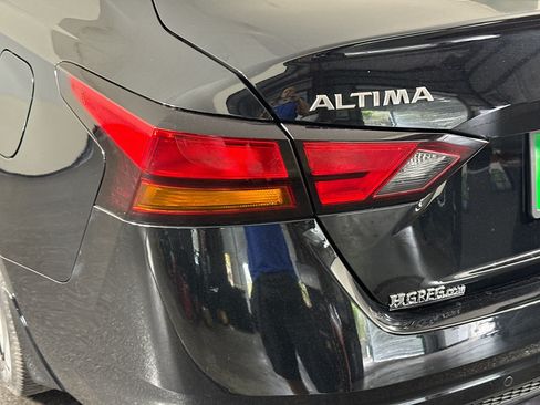 Used 2023 Nissan Altima 2.5 S FWD image 36