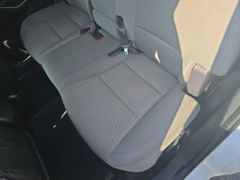 Used 2018 Hyundai Santa Fe Sport FWD image 13