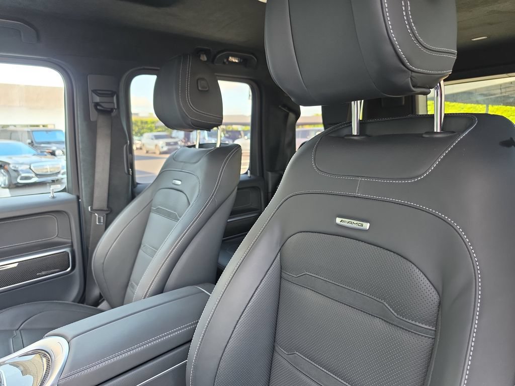 Used 2025 Mercedes-Benz G 63 AMG 4MATIC w/ Seat Comfort Package image 21
