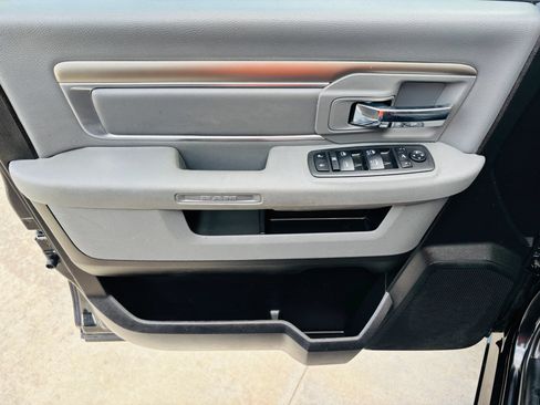 Used 2019 RAM 1500 Big Horn AWD/4WD image 31
