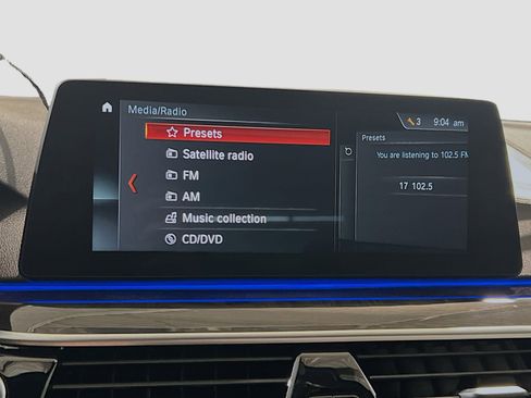 Used 2018 BMW 530e image 11