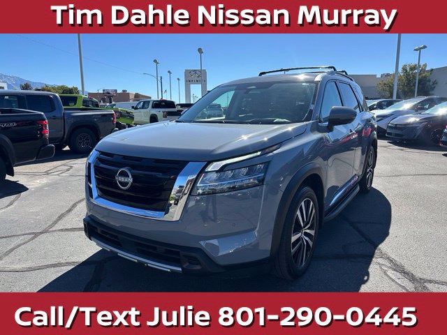 Used 2024 Nissan Pathfinder Platinum w/ Cargo Package AWD/4WD image 5