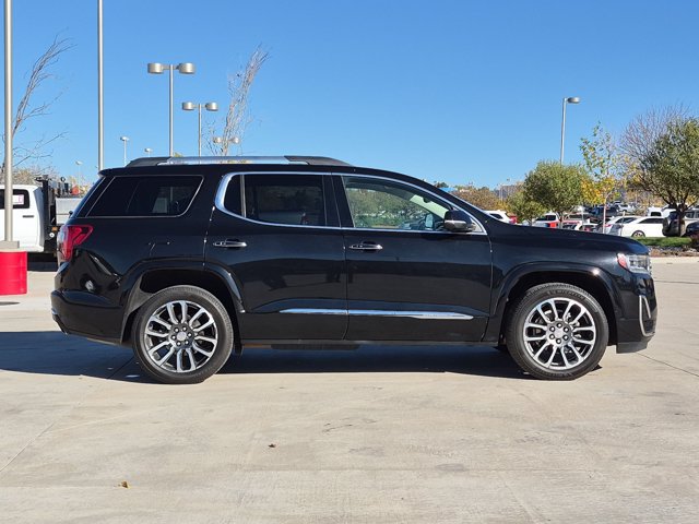 Used 2021 GMC Acadia Denali w/ Denali Ultimate Package AWD/4WD image 4