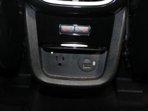 Used 2022 Lincoln Nautilus Reserve w/ Monochromatic Package image 34