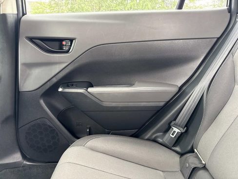 Used 2024 Subaru Crosstrek 2.0i w/ Crosstrek Mirror Package AWD/4WD image 19