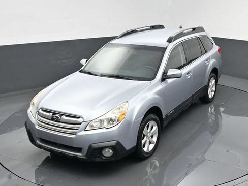 Used 2014 Subaru Outback 2.5i Premium AWD/4WD image 19