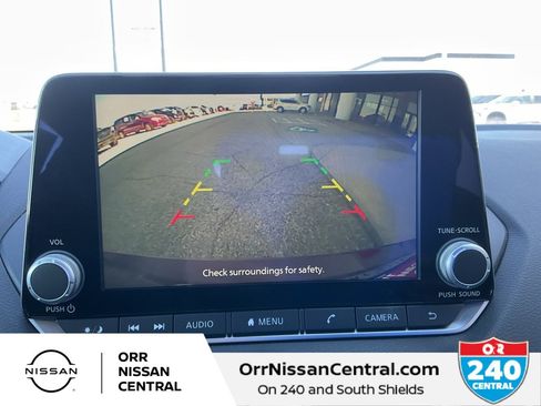 Used 2024 Nissan Sentra SV image 25