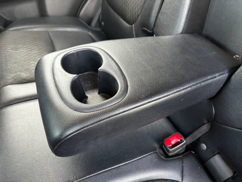 Used 2015 Mitsubishi Outlander SE FWD image 13