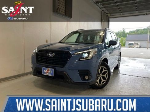 Used 2024 Subaru Forester Premium AWD/4WD image 1