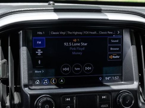 Used 2020 Chevrolet Colorado LT w/ Colorado RST Special Edition RWD image 30