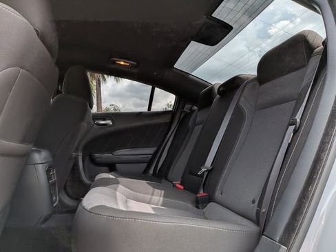 Used 2020 Dodge Charger SXT w/ Blacktop Package image 25