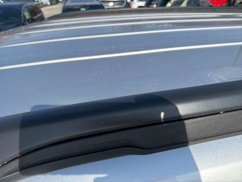 Used 2018 Ford Explorer FWD image 9