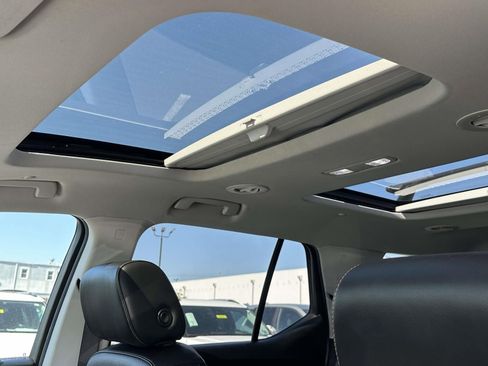 Used 2020 Chevrolet Traverse Premier w/ Redline Edition AWD/4WD image 9