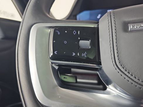 Used 2023 Land Rover Range Rover First Edition image 16