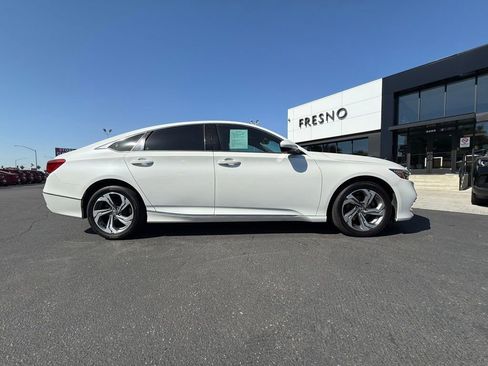 Used 2020 Honda Accord EX image 16