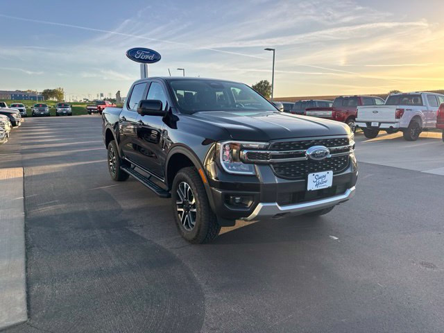 New 2026 Ford Ranger Lariat w/ FX4 Off-Road Package AWD/4WD image 7
