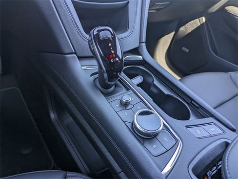 New 2025 Cadillac XT6 Premium Luxury image 18