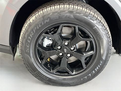 Used 2022 Ford Maverick Lariat w/ Lariat Luxury Package image 30