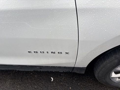 Used 2021 Chevrolet Equinox LT w/ LPO, Cargo Package image 10