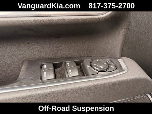 Used 2025 Chevrolet Silverado 2500 LT AWD/4WD image 19