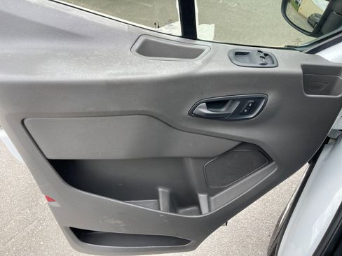 Used 2020 Ford Transit 250 Low Roof w/ Exterior Upgrade Package RWD image 12
