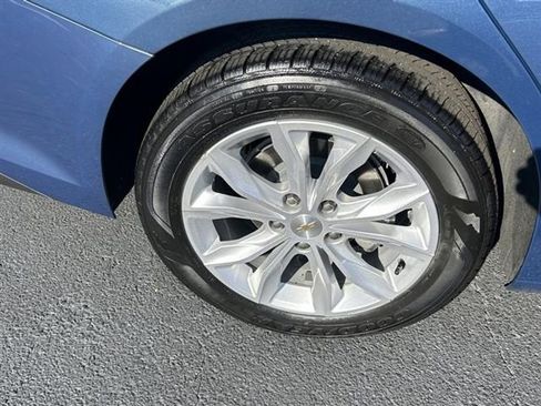 Used 2024 Chevrolet Malibu LT image 28