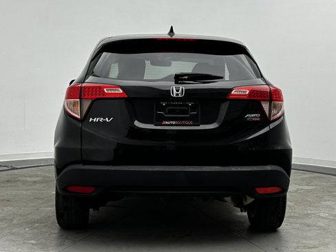 Used 2017 Honda HR-V EX image 7