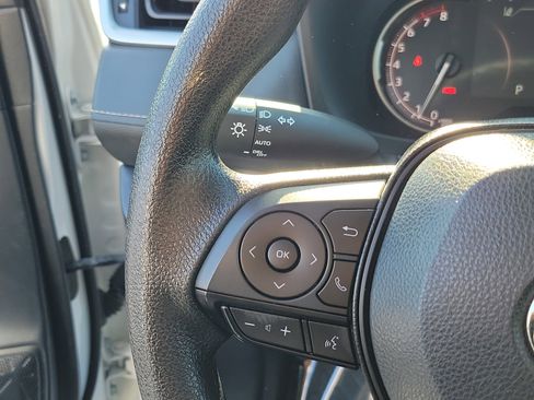 Certified 2025 Toyota RAV4 XLE image 22