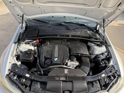 Used 2011 BMW 335i Sedan RWD image 37