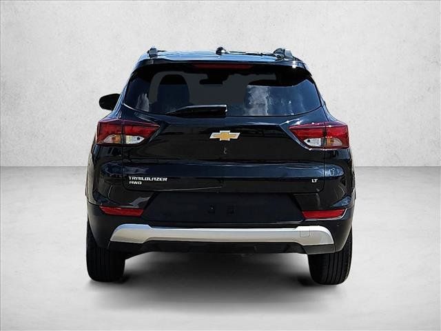 Used 2024 Chevrolet TrailBlazer LT w/ Driver Confidence Package AWD/4WD image 7