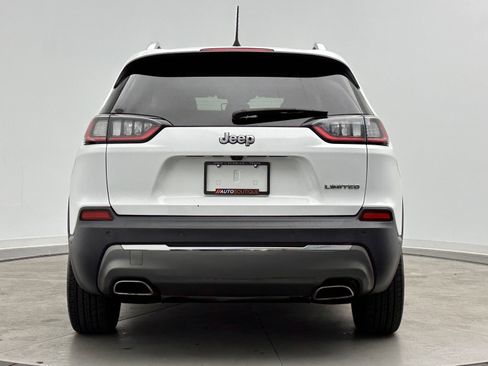 Used 2019 Jeep Cherokee Limited w/ Technology Group FWD image 8