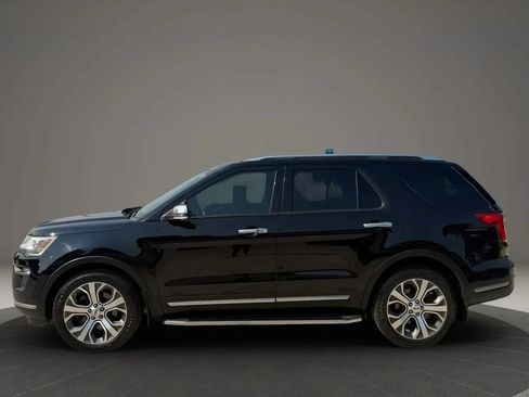 Used 2018 Ford Explorer Platinum AWD/4WD image 4