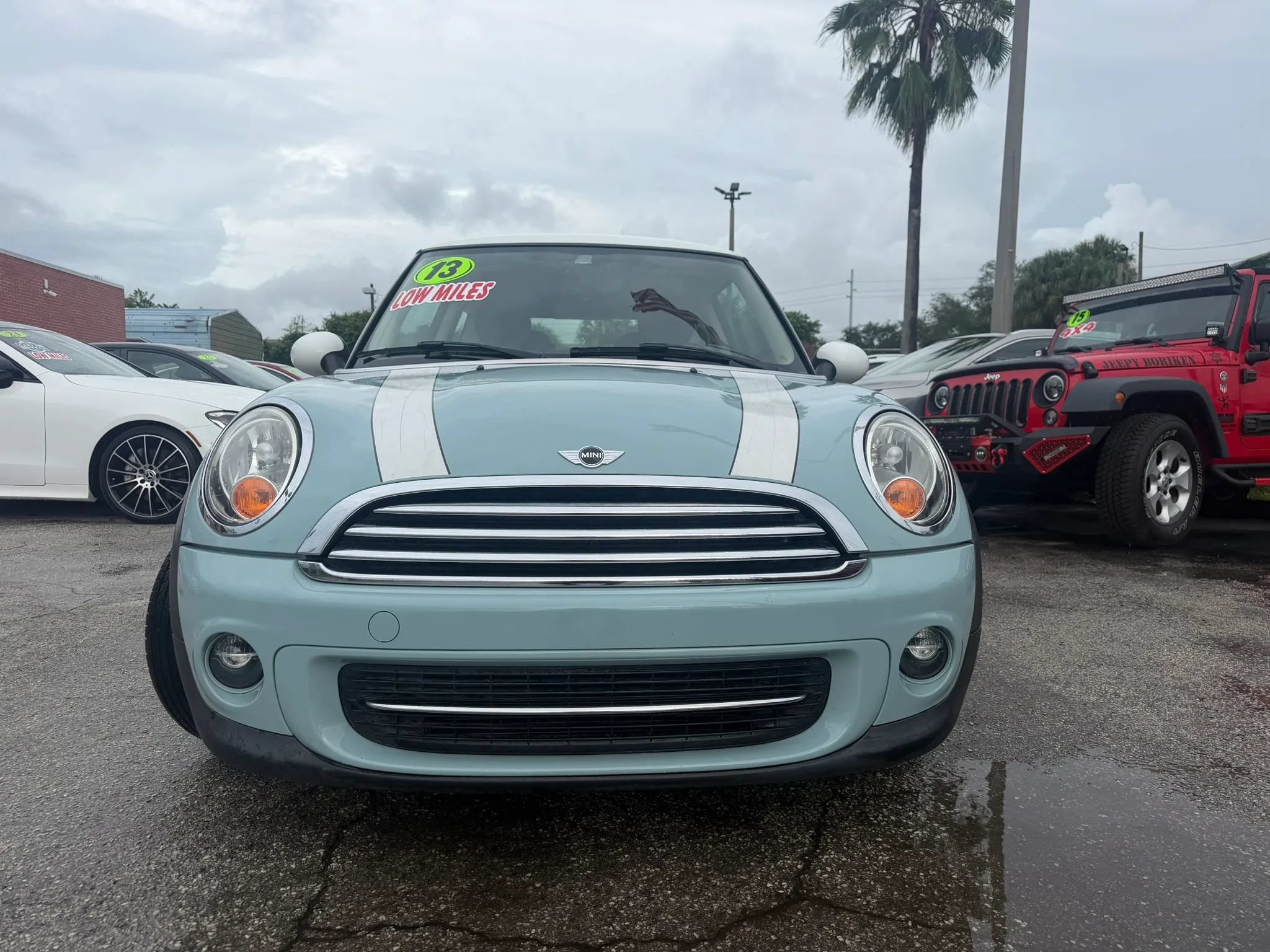 Used 2013 MINI Cooper Hardtop FWD image 2