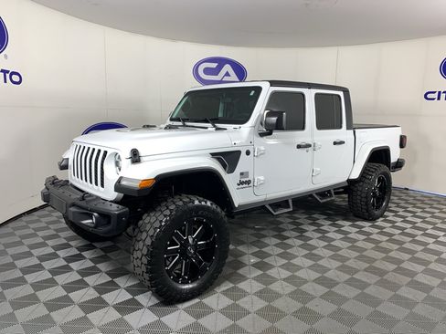 Used 2021 Jeep Gladiator Sport AWD/4WD image 6