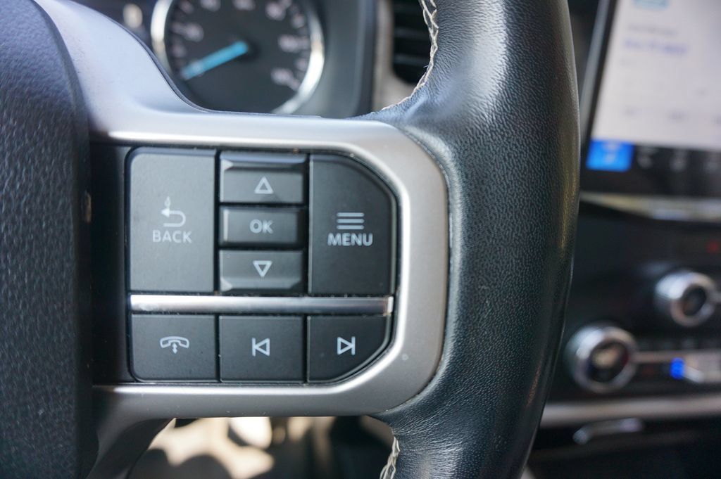 Used 2023 Ford Expedition Max Limited RWD image 9