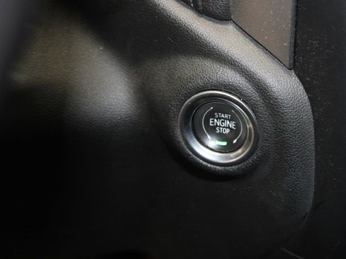 Used 2019 Chevrolet Silverado 1500 LT w/ All-Star Edition image 26