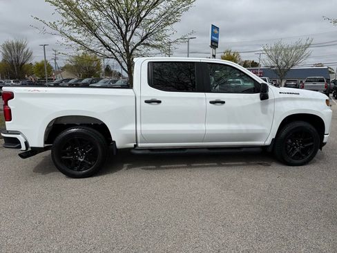 Used 2022 Chevrolet Silverado 1500 Custom w/ Rally Edition AWD/4WD image 6