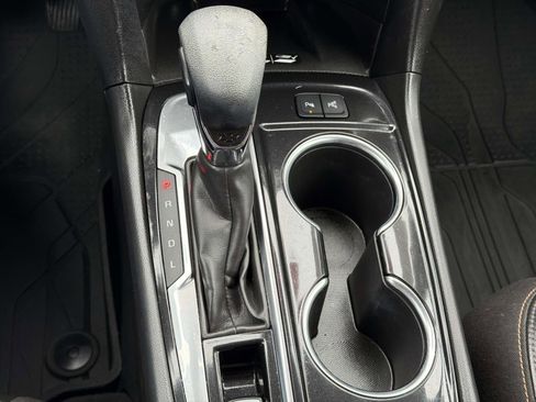 Certified 2022 Chevrolet Equinox Premier image 10